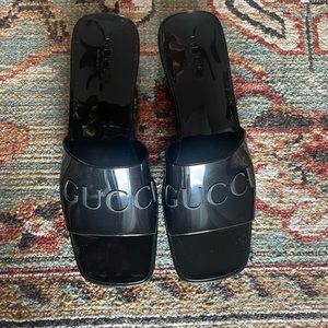 Gucci rubber sandal